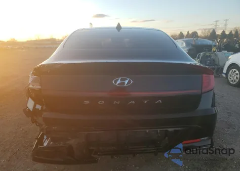 2021 Hyundai Sonata Sel z USA, uszkodzony, nr VIN 5NPEF4JA3MH099182